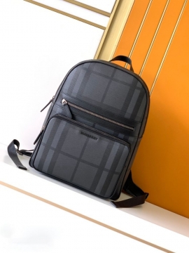 素敵デザイン未入荷ブランド2026SSバーバリーメンズバッグ