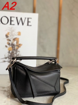 新作限定大人でエレ2026SSロエベメンズバッグ