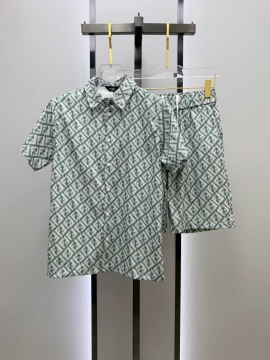 最新作 フェンデイ ノームコア クリーン メンズ レディース セットアップ上下