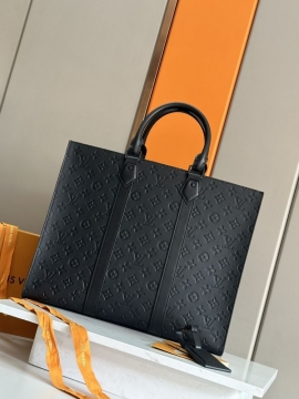 VIPセールで破格2026新作ルイヴィトンメンズバッグ