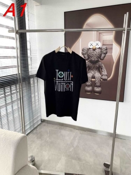 NEW ARRIVAL ルイヴィトン 【プレイフル】 ユニークTシャツ グラフィック 着回し自在