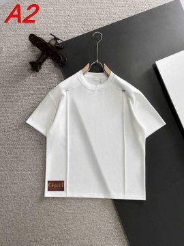 NEW ARRIVAL グッチ 【プレイフル】 ユニークTシャツ グラフィック 着回し自在