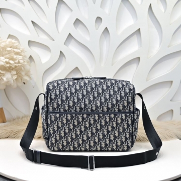 在庫手元にあり即発セール必需品2026SSディオールメンズバッグ