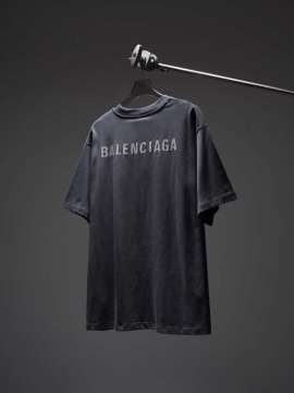 2026年コレクション バレンシアガ 【完売必至】 コレクションTシャツ ハイセンス デイリーユース