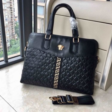 大人の色味2026SSヴェルサーチメンズバッグ