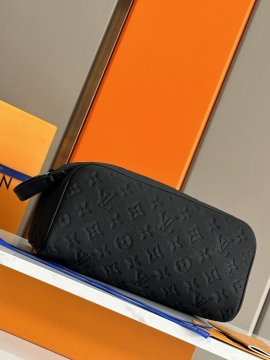 必見素敵お上品2026新作ルイヴィトンメンズバッグ