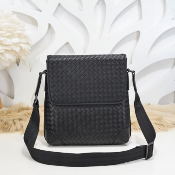 人気モデル愛用2026SSボッテガヴェネタメンズバッグ