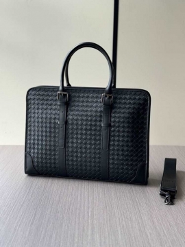 完売間近2026新作ボッテガヴェネタメンズバッグ