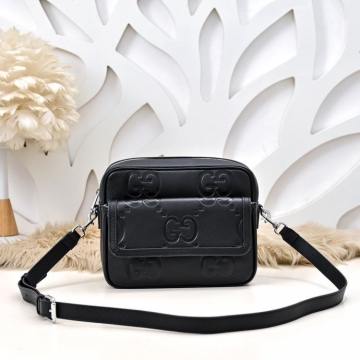 新作限定大人でエレ2026新作グッチメンズバッグ