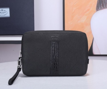 最終価格セール2026新品プラダメンズバッグ