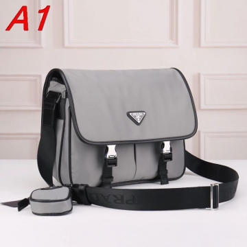 限定品 人気No.12026新品プラダメンズバッグ