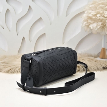 発表の新作モデル2026新品ボッテガヴェネタメンズバッグ