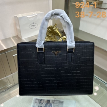 即完売2026新品プラダメンズバッグ