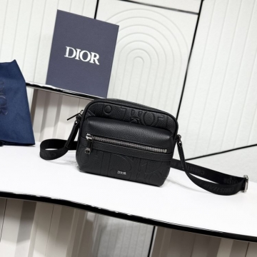 少量入荷☆限定モデル2026SSディオールメンズバッグ