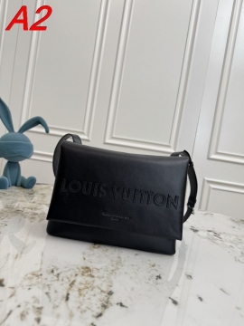 先行販売2026新作ルイヴィトンメンズバッグ