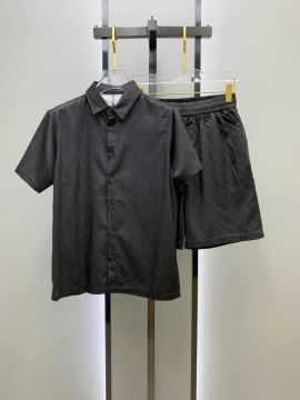 今季新作 ルイヴィトン マルチシーズン ヘルシー メンズ レディース セットアップ上下