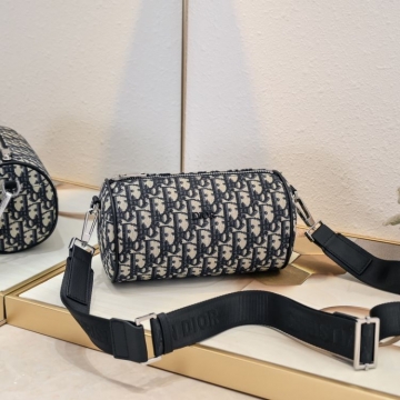 素敵デザイン未入荷ブランド2026SSディオールメンズバッグ