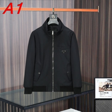 NEW プラダ コート 人気モデル愛用