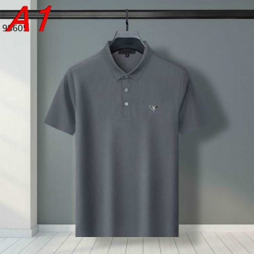 2026年トレンド プラダ 【クール&カジュアル】 エッジーなTシャツ ストリート系 着回し自在