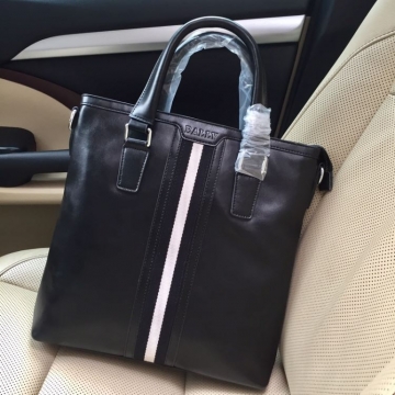 春夏トレンド2026新品バリーメンズバッグ