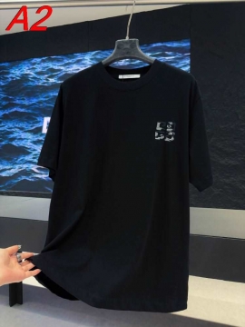 2026年春夏 ジバンシィ アメカジテイスト 着回し自在