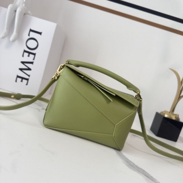 国内入手困難2026新作ロエベメンズバッグ