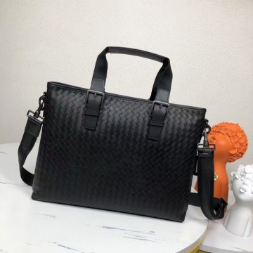 2026春夏も引き続き人気セール2026SSボッテガヴェネタメンズバッグ