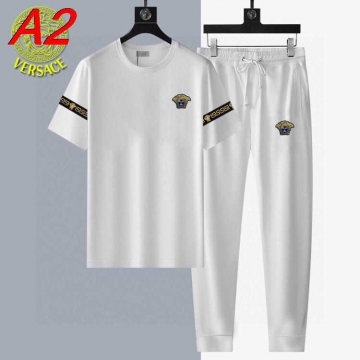 2026SS ヴェルサーチ 【先行予約】 トレンド感 セットアップ上下 ランウェイ 着回し自在