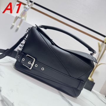 新商品☆完売必至2026新品ロエベメンズバッグ