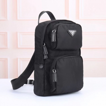 人気商品2026SSプラダメンズバッグ