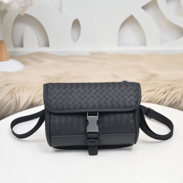 日本即完売予想2026新作ボッテガヴェネタメンズバッグ