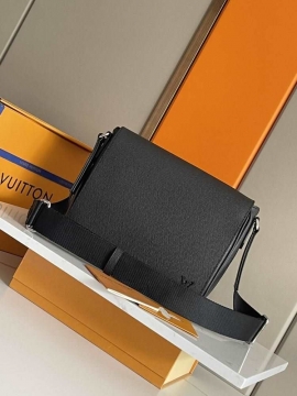 ギフト最適期間限定2026SSルイヴィトンメンズバッグ