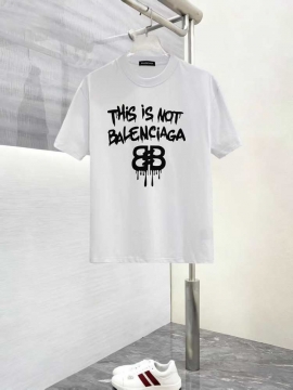 2026年モデル バレンシアガ 【ゴープコア】 アウトドアミックスTシャツ