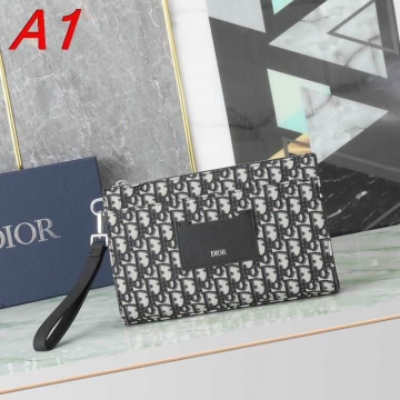 完売品夏に大活躍間違いなし2026新品ディオールメンズバッグ