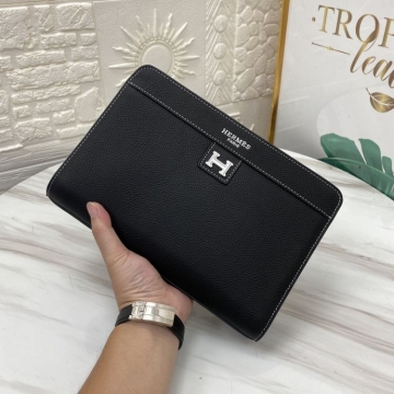 足下注目してくれる2026SSエルメスメンズバッグ