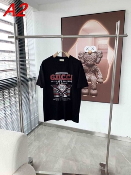 最新作 グッチ 【アンニュイ】 ノスタルジックTシャツ ヴィンテージ風 着回し自在