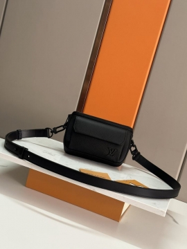 完売間近2026SSルイヴィトンメンズバッグ