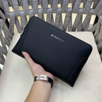 在庫確保済2026新品バーバリーメンズバッグ