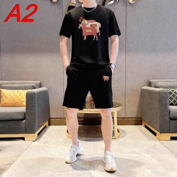 2026年モデル フェンデイ 【ゴープコア】 アウトドアミックスTシャツ