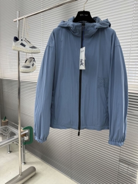 2026SS バーバリー コート 夏のコーデにぴったり