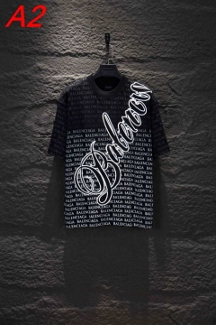 2026年コレクション バレンシアガ 【ミニマル】 ノームコアTシャツ クリーン 着回し自在