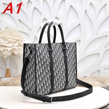 セールで格安2026SSディオールメンズバッグ