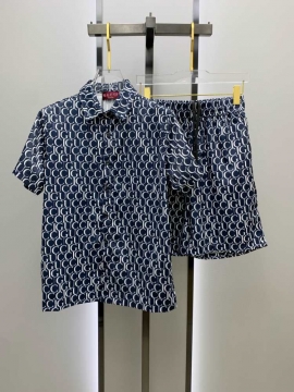 2026SS グッチ 【クール&カジュアル】 エッジーな セットアップ上下 ストリート系 着回し自在