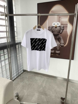 2026SS バレンシアガ 【プレイフル】 ユニークTシャツ グラフィック 着回し自在