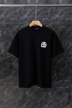 2026SS ルイヴィトン 【クール&カジュアル】 エッジーなTシャツ ストリート系 着回し自在