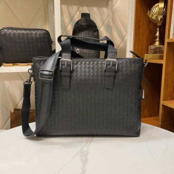 定番が欲しい方2026新品ボッテガヴェネタメンズバッグ