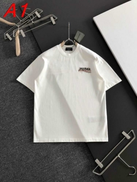 2026年モデル バレンシアガ 【リラックス】 ナチュラルテイストTシャツ ヘルシー 着回し自在