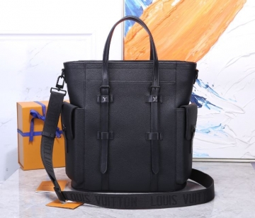 コーデ選ばずおしゃれのポイント2026新品ルイヴィトンメンズバッグ