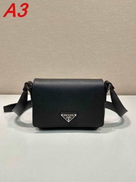 日本即完売予想2026新品プラダメンズバッグ