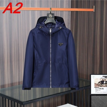 2026年 プラダ コート 一目ぼれ